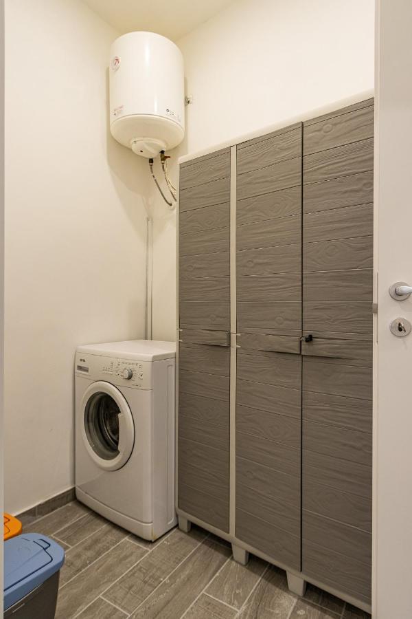 Pearl ✰✰✰✰✰ A 100 Metri Dal Apartment Arona